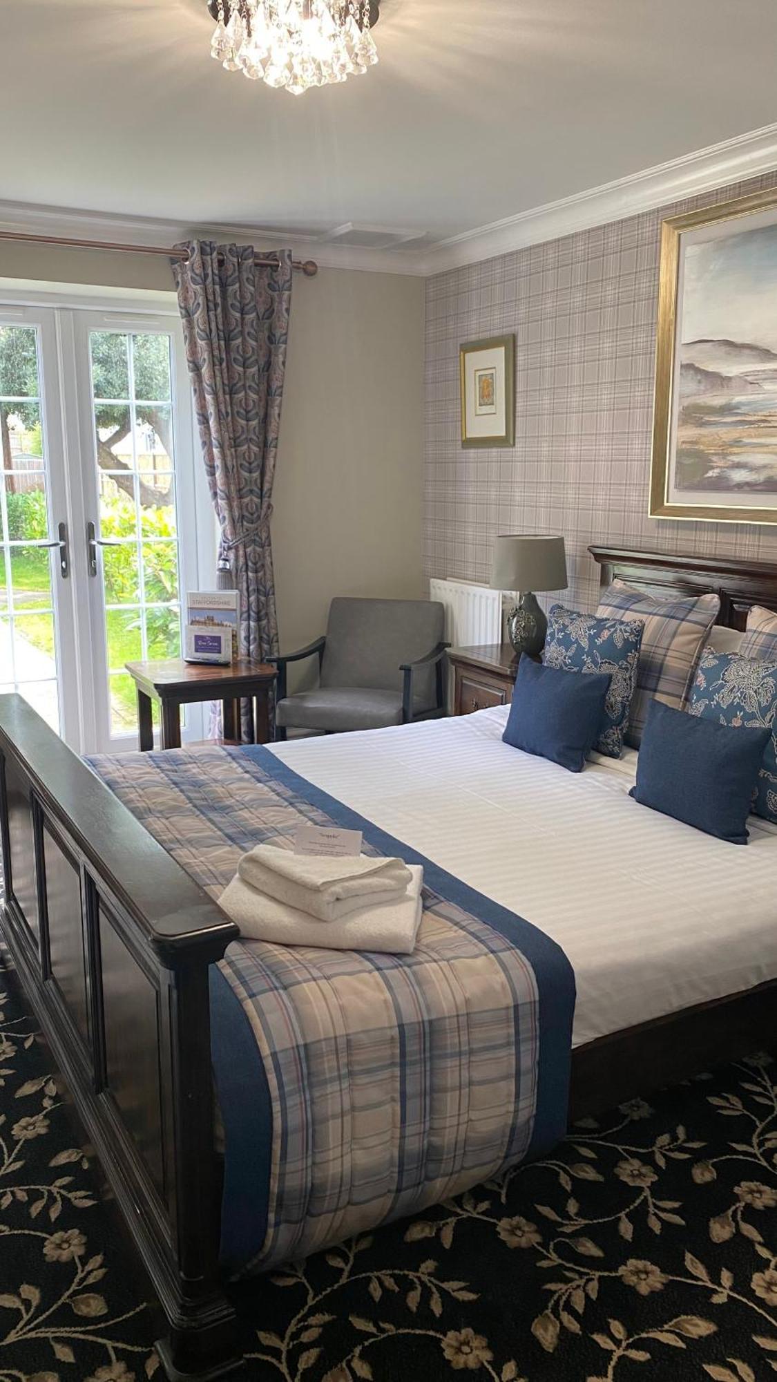 Stone House Hotel 'A Bespoke Hotel' Bagian luar foto