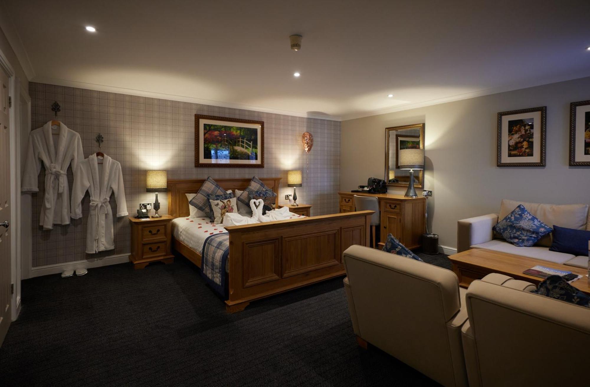 Stone House Hotel 'A Bespoke Hotel' Bagian luar foto