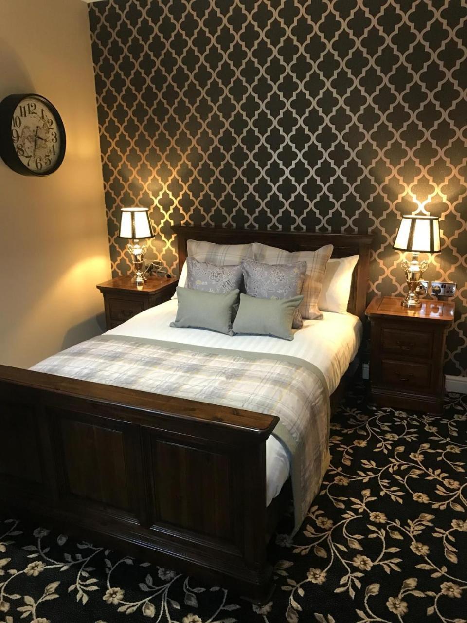 Stone House Hotel 'A Bespoke Hotel' Bagian luar foto